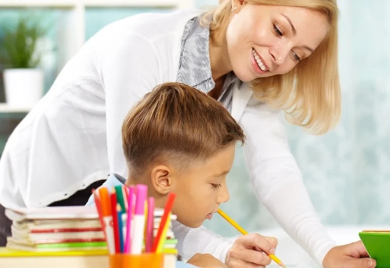 Nachhilfe Lotus Academy